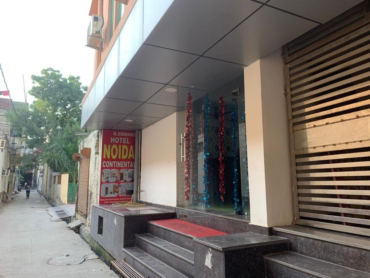 Hotel Noida Continental At Noida City Center Exteriör bild